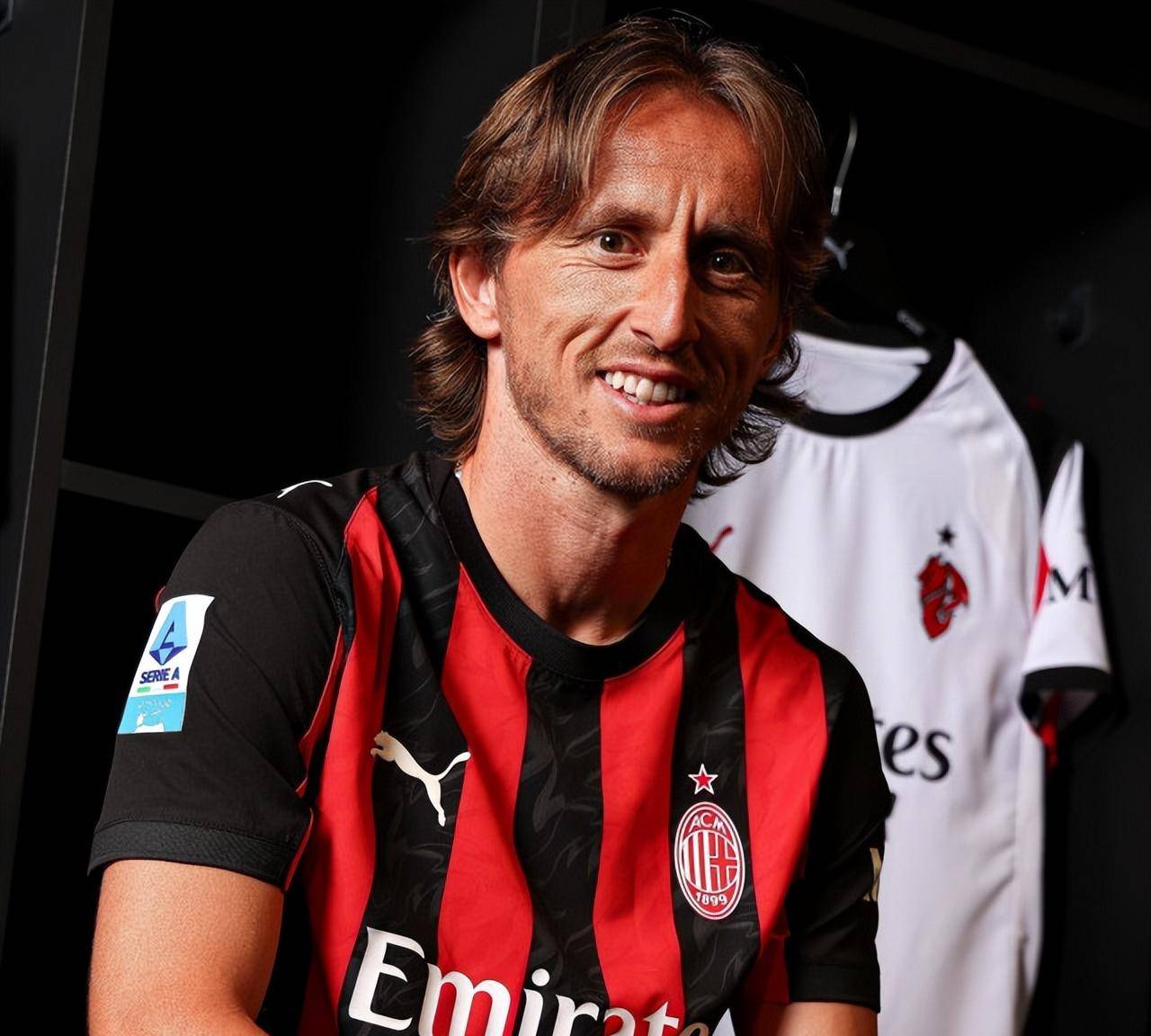 🚨 根据Opta超级计算机预测，本赛季欧冠夺冠热门榜单出炉。 皇家马德里位列第七。 来源：Madrid Zone