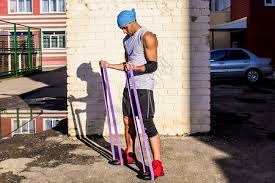 博彩行业的跨界融合（博彩业跨界联动）